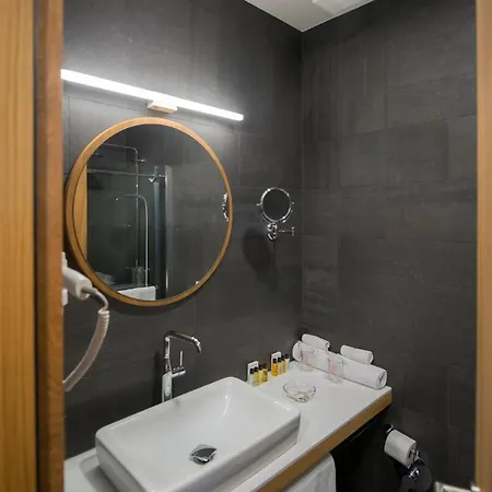 Otel Sana